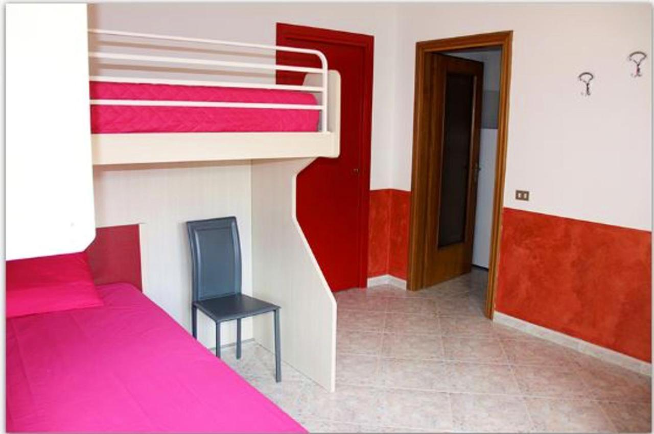 Cosy Apartment In Calvello, 45 Sqm With Included Parking Экстерьер фото